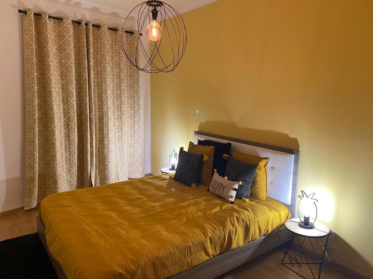 Country Town Apartment Almeirim Luaran gambar